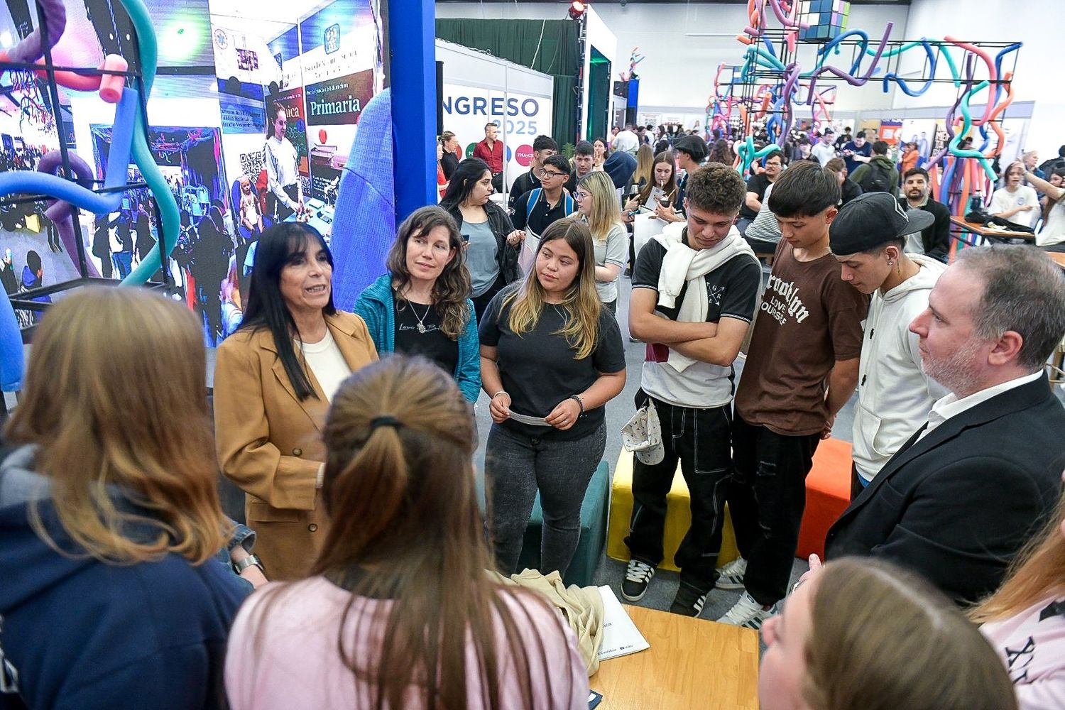 Más de 3.400 estudiantes participaron del Becario te Muestra