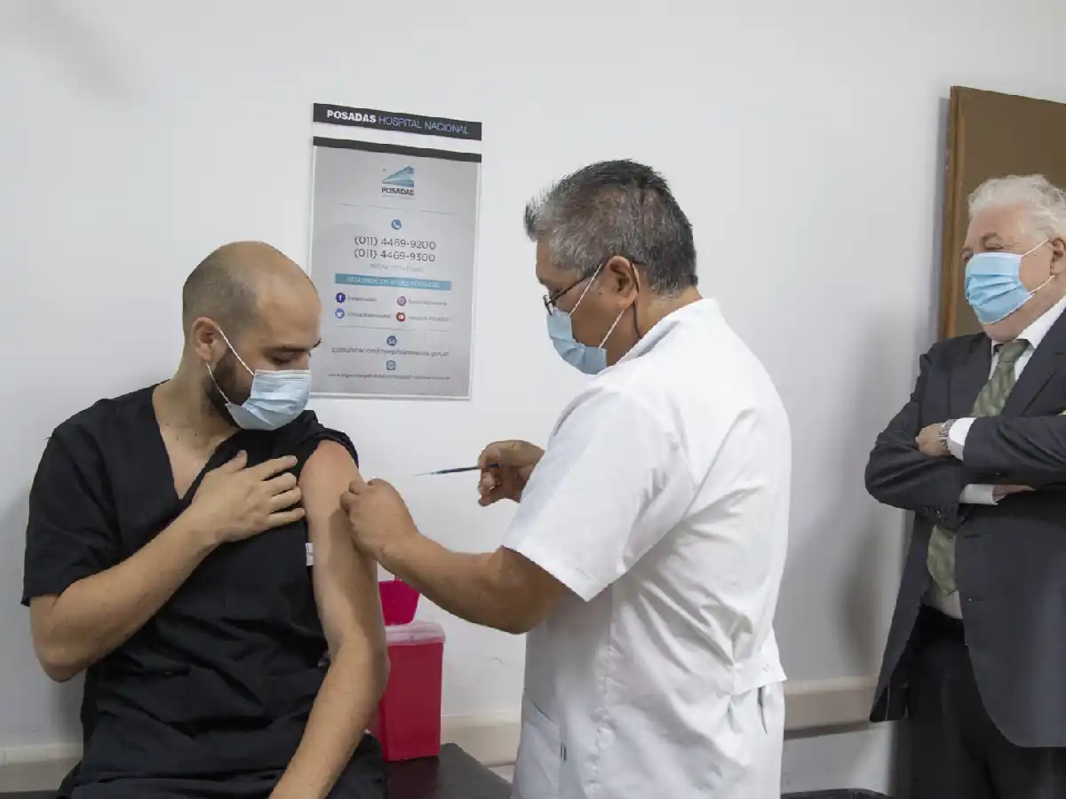 Ratifican que el plan de vacunación contra Covid-19 contempla más de 51 millones de dosis