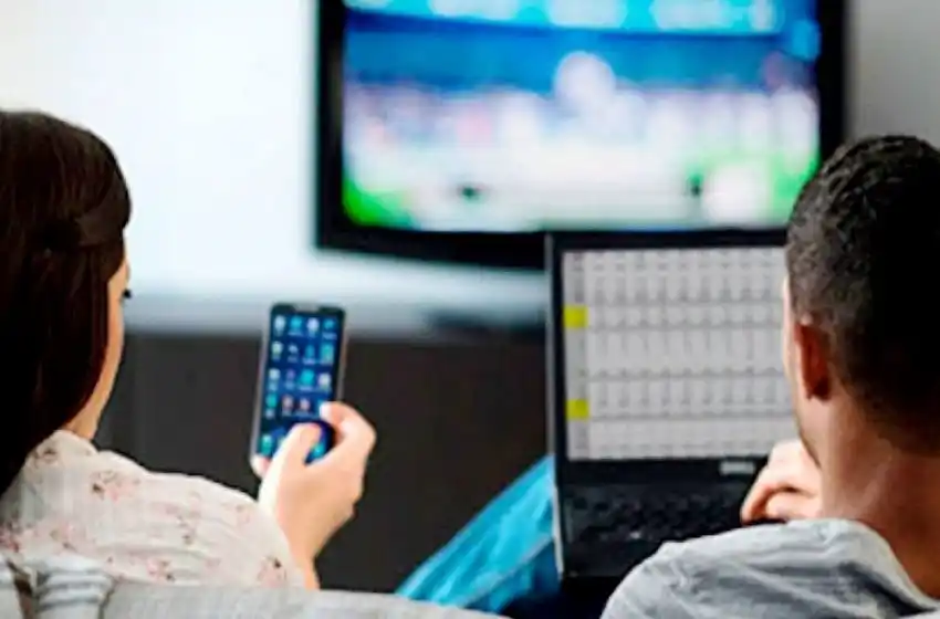 Desde mayo subirán las tarifas de telefonía, internet y cable pese a que Enacom no autorizó