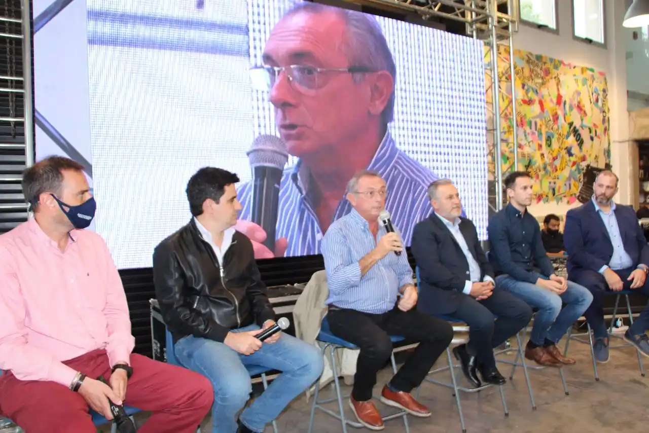 La provincia desarrolló una ronda de negocios para potenciar al sector cooperativo santafesino