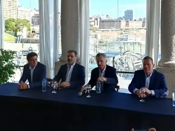 El PRO y La Libertad Avanza exploran una alianza en Mar del Plata para disputarle la Provincia a Kicillof