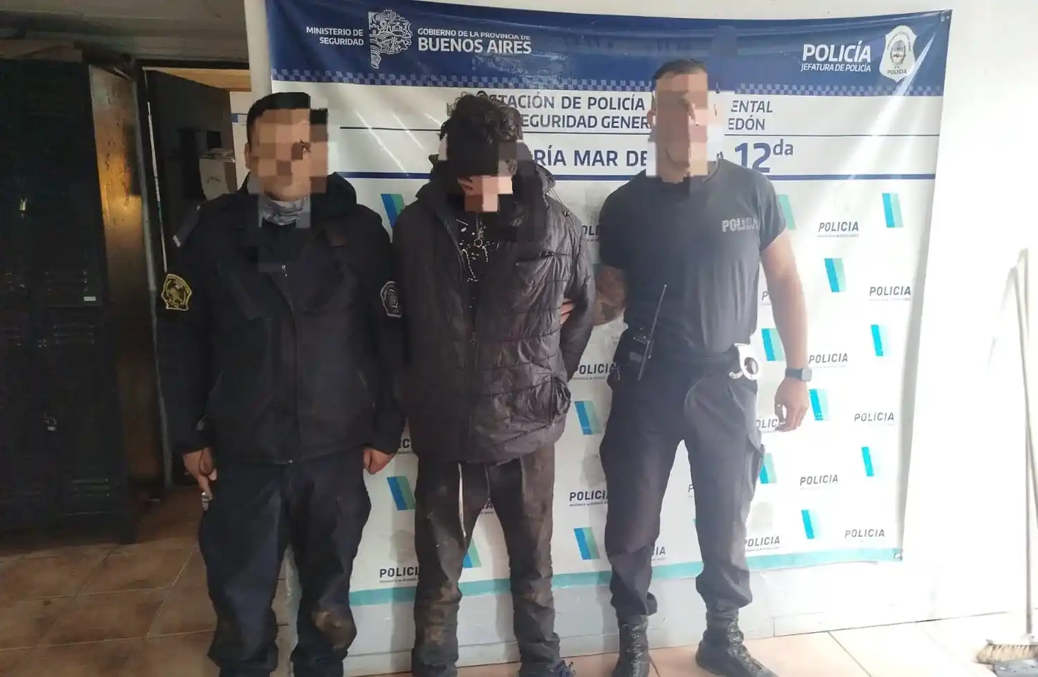 El acusado intentó darse a la fuga, lo que derivó en un forcejeo con el personal policial.