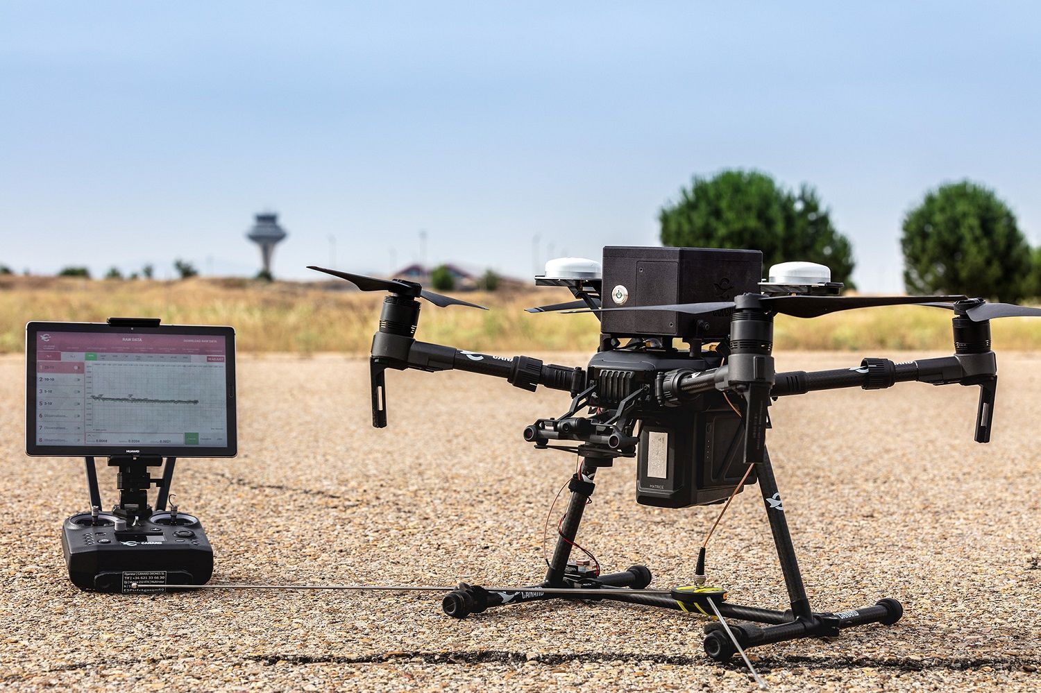Primeras pruebas de verificación con un dron en el aeropuerto de Barajas