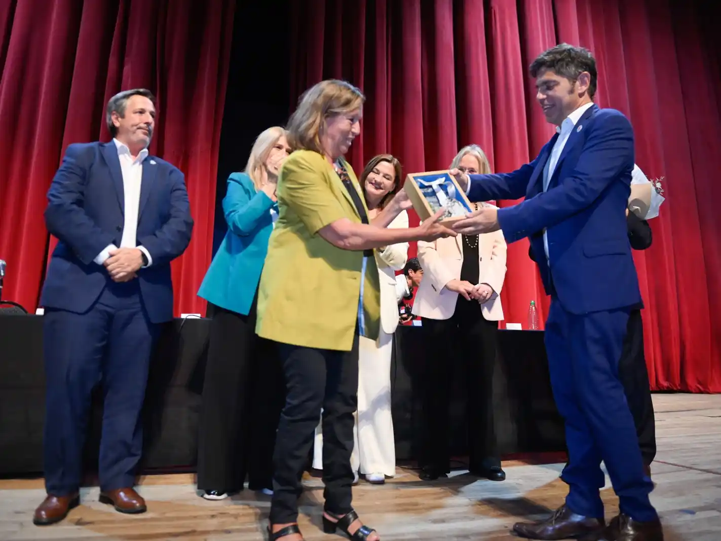 Kicillof: “El Gobierno nacional abandona a las mujeres con una actitud criminal”