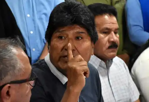 Evo Morales denuncia ser una víctima de «BRUTAL GUERRA JURÍDICA» en Bolivia