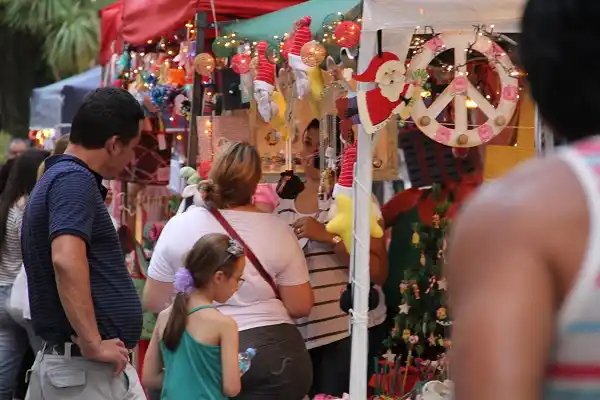 A pedido del público, vuelve la Feria Navideña 