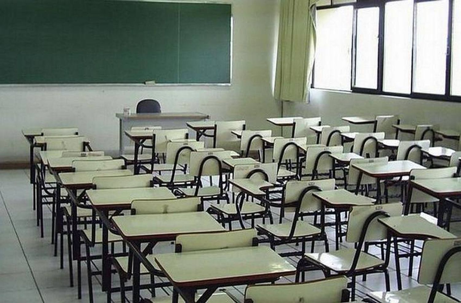 Suspenden las clases presenciales en Rosario y la región