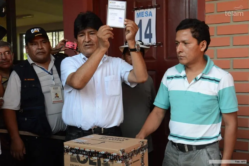 Se detuvo el escrutinio en Bolivia y la oposición denuncia manipulación del conteo