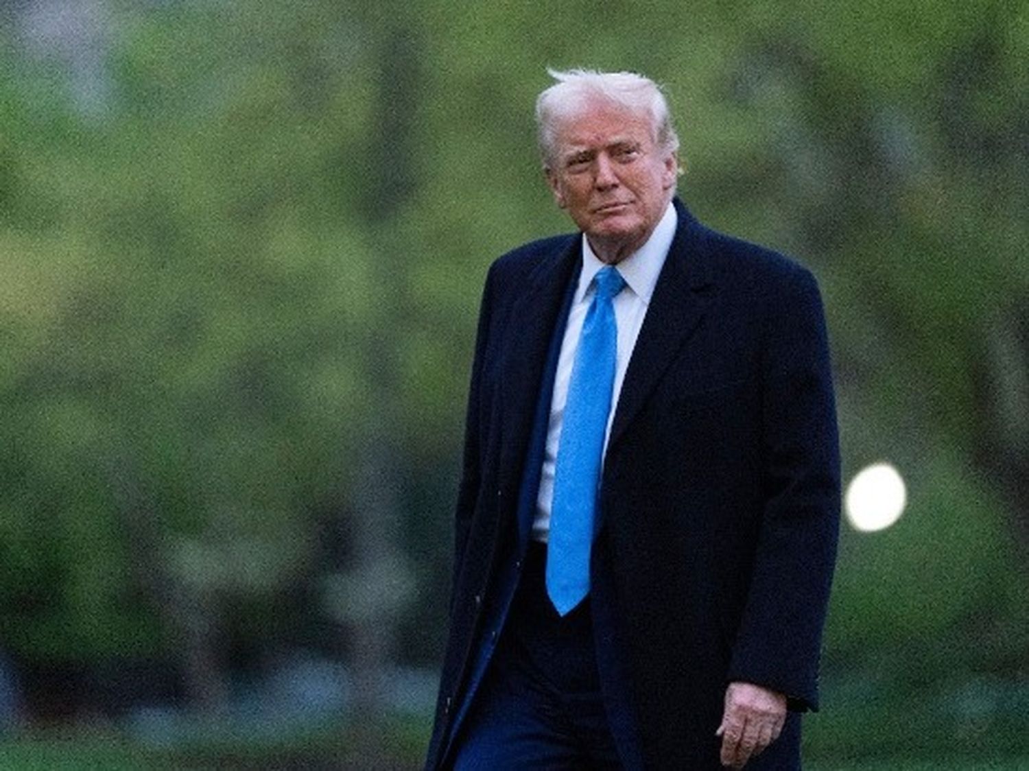 Trump dio marcha atrás y Estados Unidos exime de aranceles a las importaciones chinas