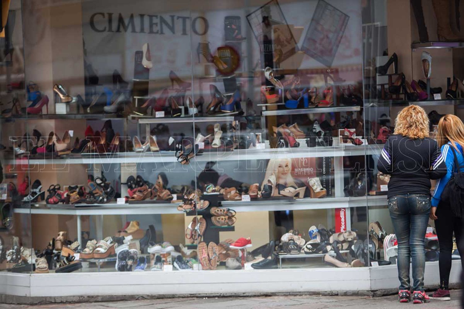 Más de 135 comercios cerraron sus puertas en el segundo semestre