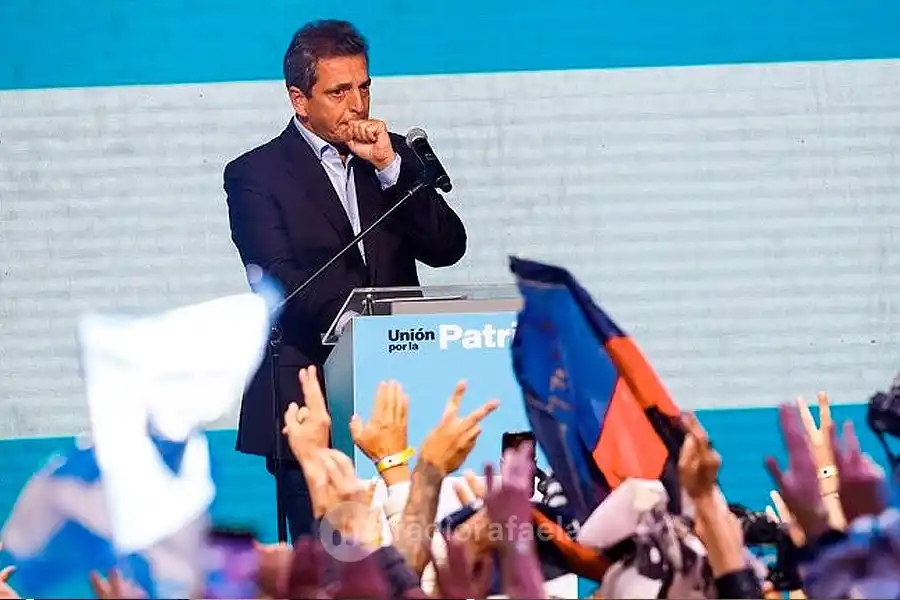 Sergio Massa ganó por 6 puntos en las elecciones y habrá balotaje con Javier Milei