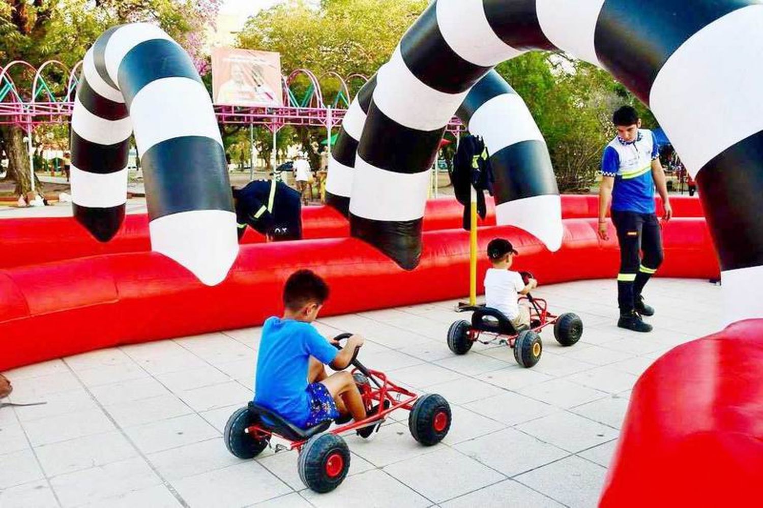 La comuna realiza hoy, el Festival de la
Niñez en el complejo deportivo Los Iglús