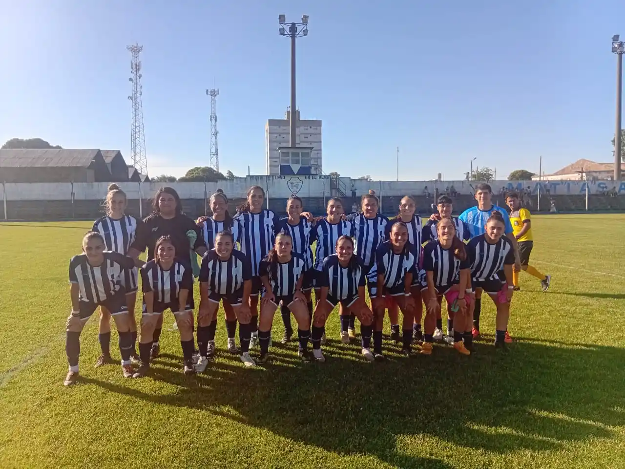 La Selección de Fútbol Femenino visita a Bahía Blanca