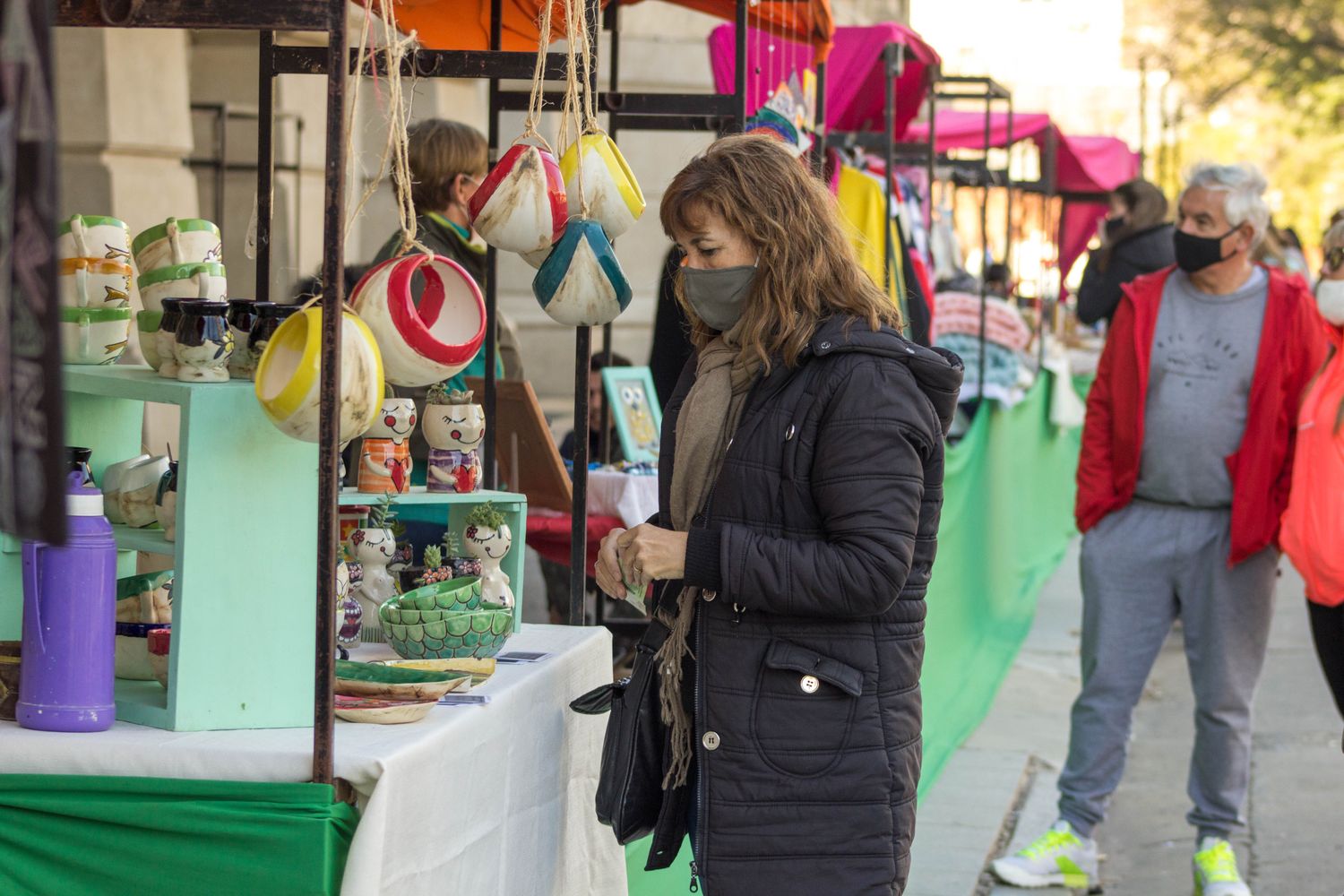 En la ciudad de Santa Fe se suspenden las ferias por 15 días