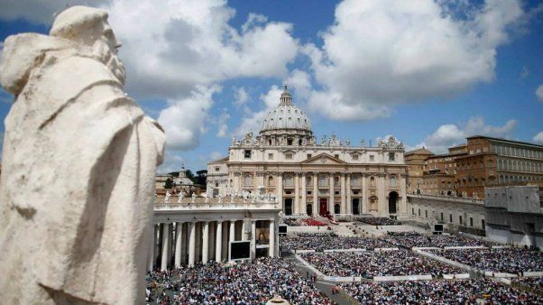 ¿Qué protocolo sigue la Iglesia católica cuando muere un Papa?