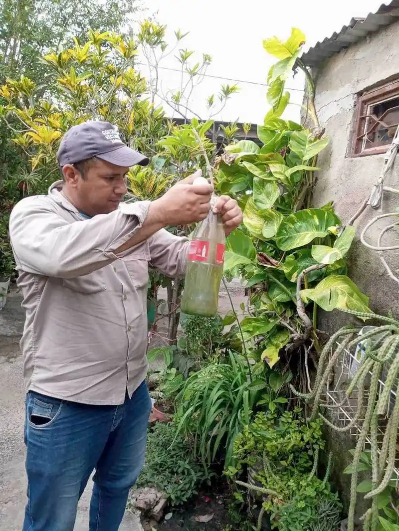 El ministro Aníbal Gómez instó a extremar 
las medidas de prevención contra el dengue
