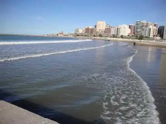 Cuarentena en Mar del Plata: Surfistas, nadadores y skaters piden volver a sus hábitos deportivos