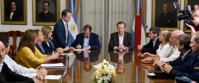 Bordet: "Nuestra prioridad es dar respuesta a los entrerrianos"
