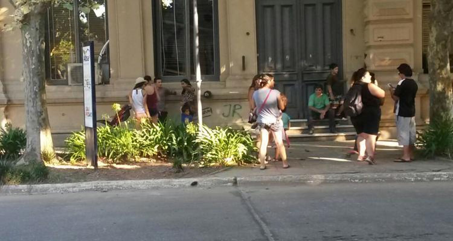 Escasa convocatoria en la protesta “contra las multas y por trabajo”