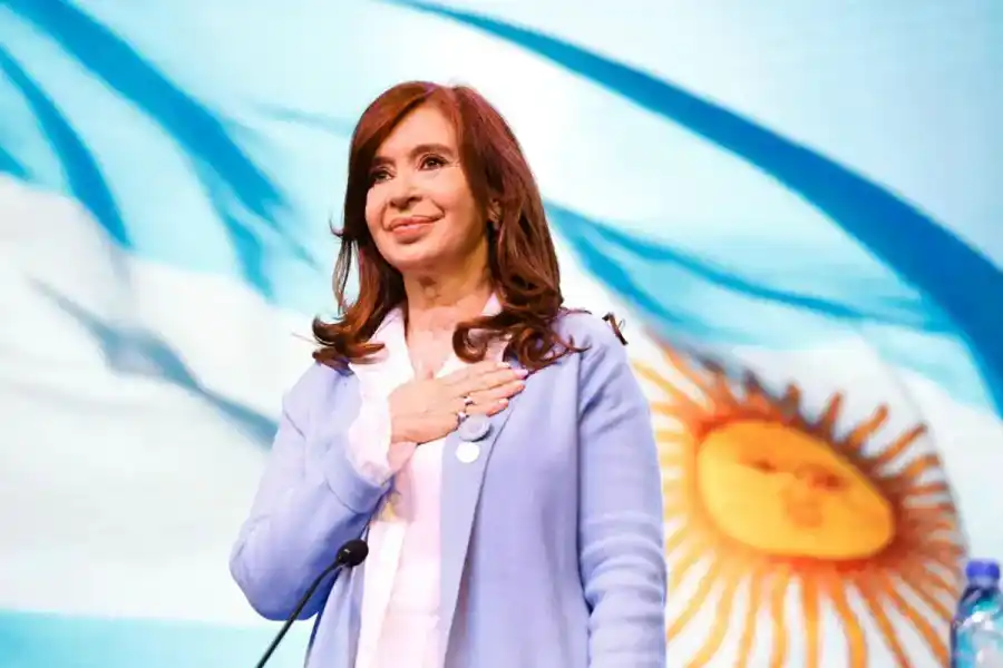 Salieron a la luz nuevos mensajes de texto del atentado contra la vicepresidenta: "Recién intentamos matar a Cristina"