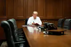 Tras los mensajes contradictorios, los médicos de Trump aseguran que podría salir de alta