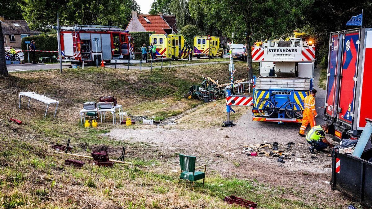 ¡TRAGEDIA EN RÓTERDAM! Camión mata a 6 personas mientras disfrutaban de una parrillada
