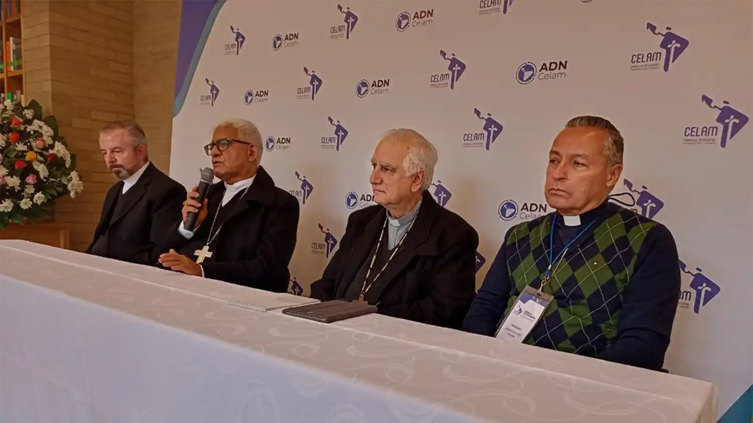 En distintas geografías hay caminos que se parecen