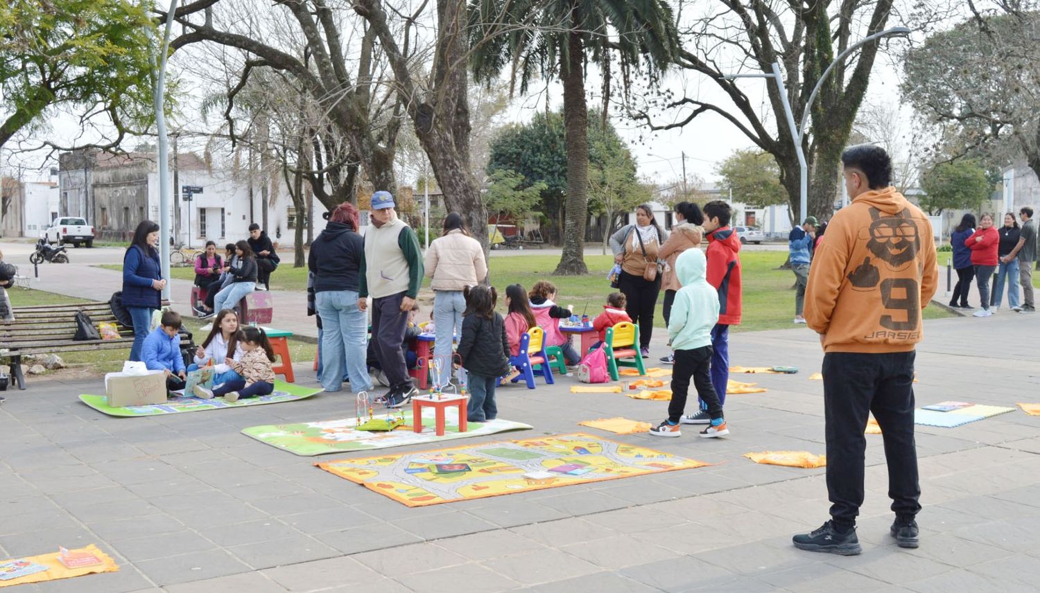 Cáritas y biblioteca agasajaron a los niños