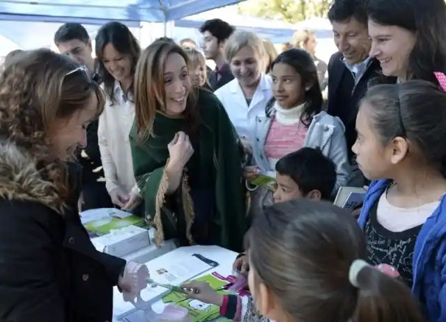 Vidal y una sorpresiva visita a Quilmes 