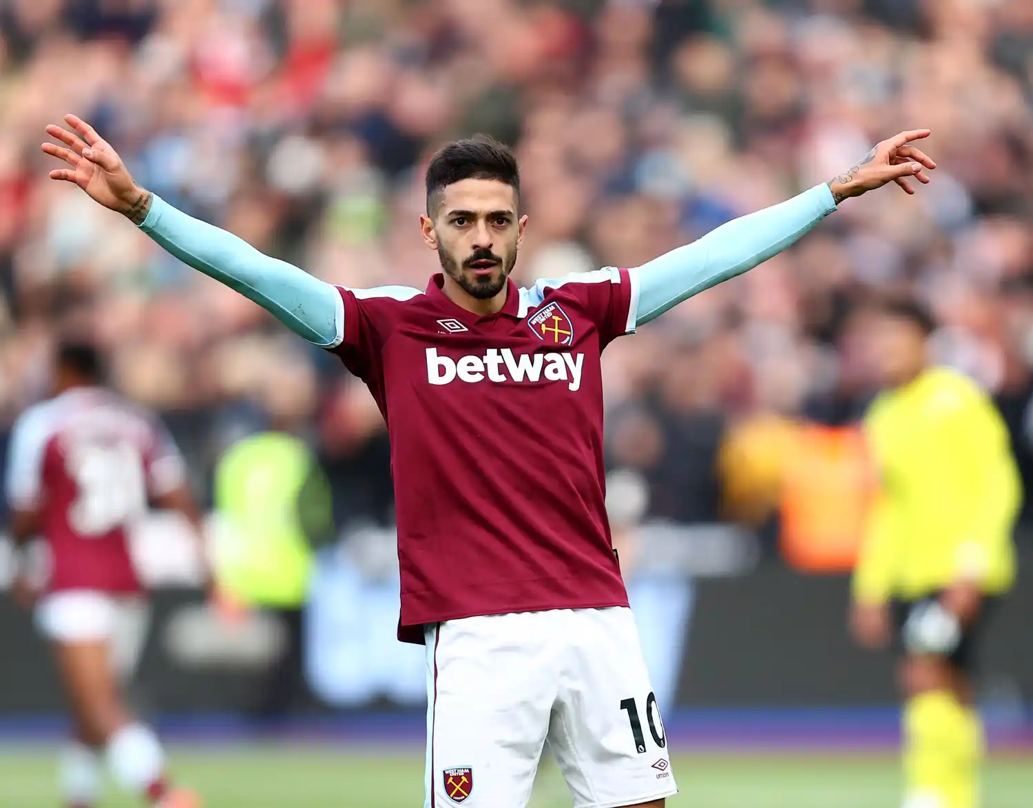 Lanzini amargó a Chelsea.