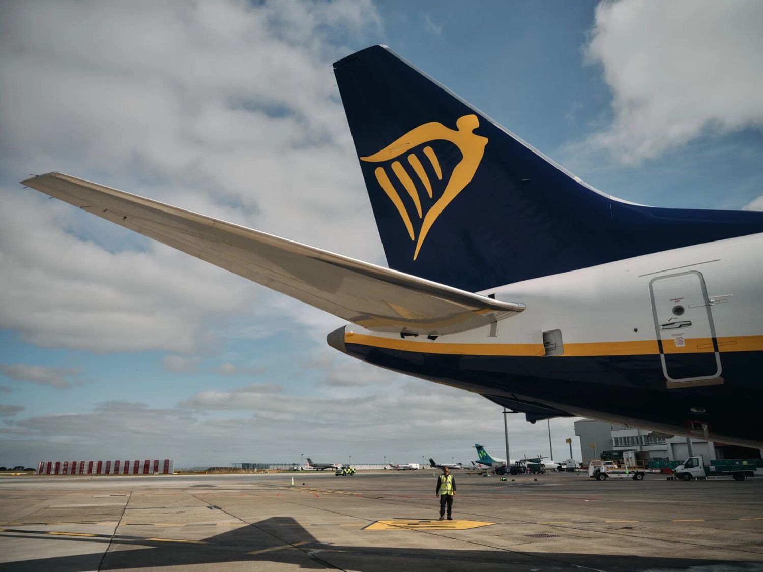 Ryanair Unveils Summer 2025 Schedule for Barcelona-El Prat with 69 Routes