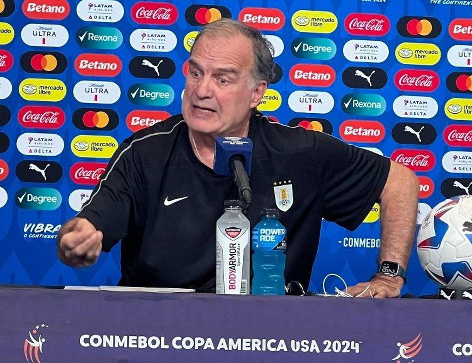 Bielsa, durísimo contra la Conmebol y la organización de la Copa América.