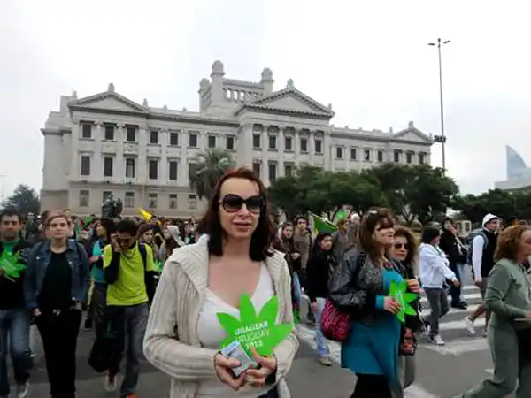 Uruguay decide sobre la legalización de la marihuana