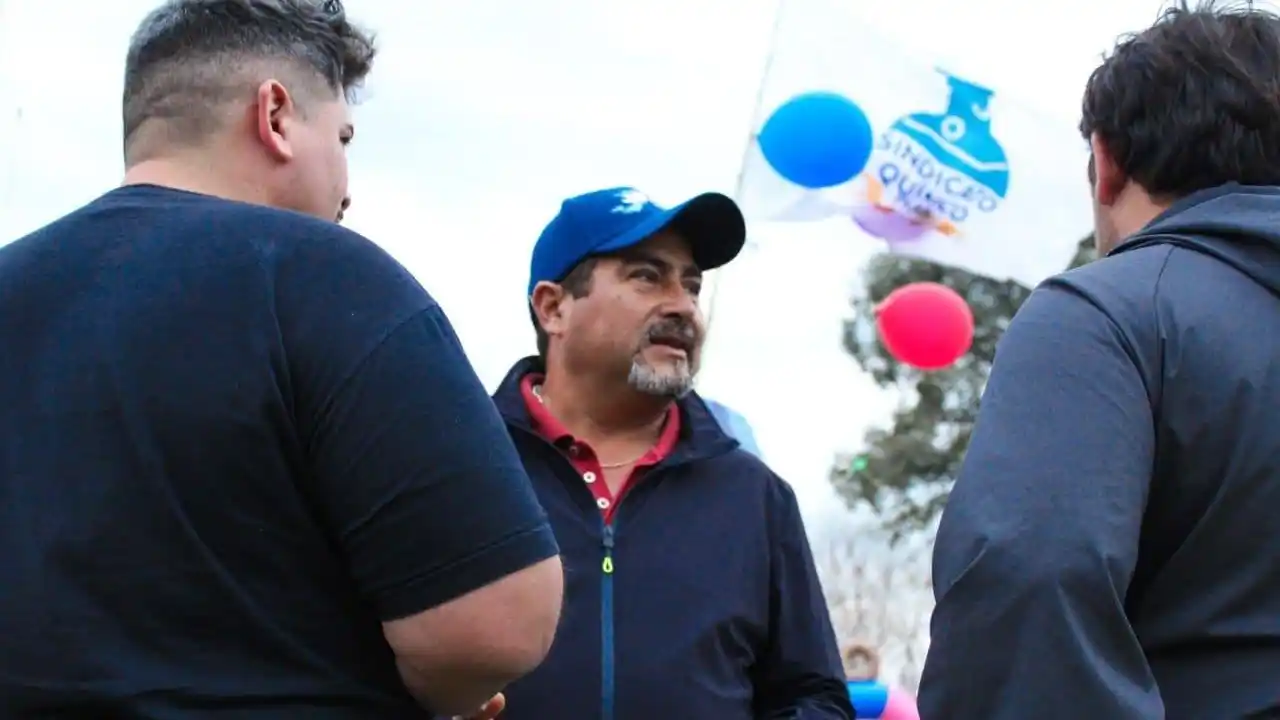 "Nos quieren hacer responsables de un desastre que no generamos”, expuso González.