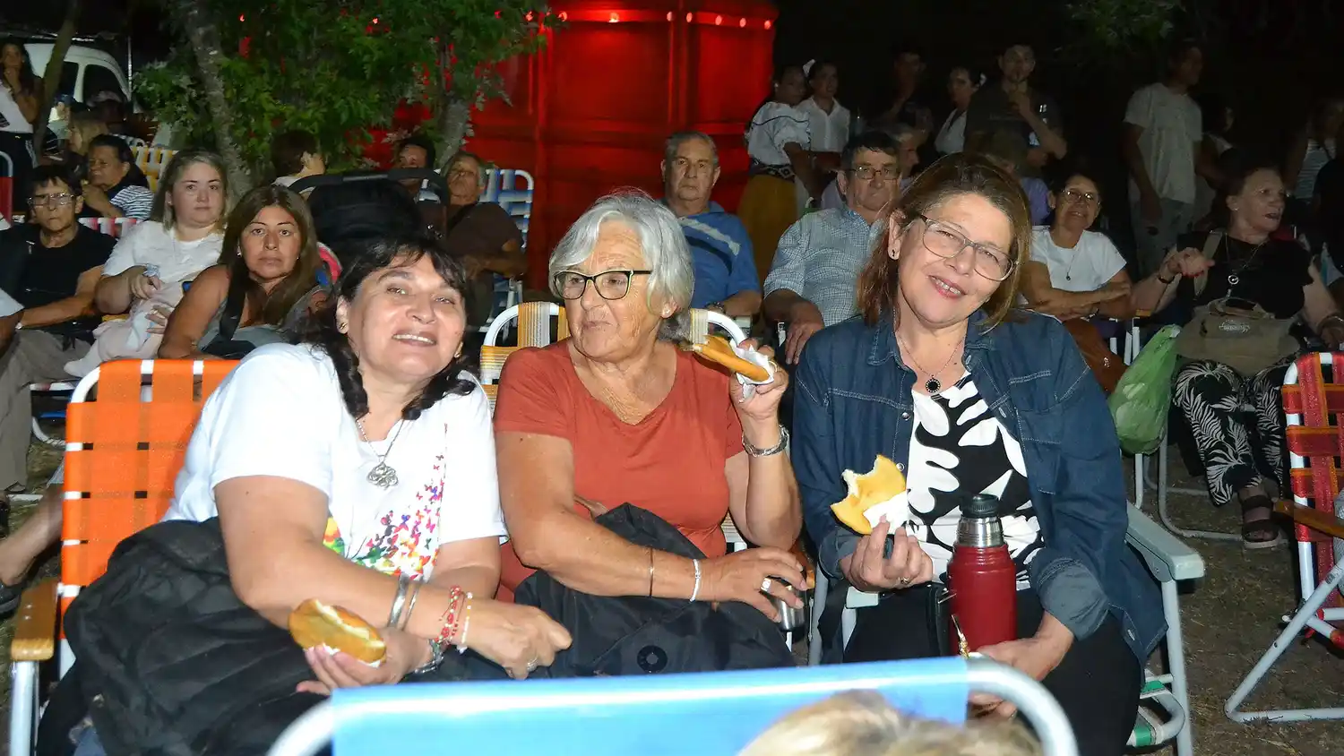 El "Fogón de la Amistad" volvió a encender el espíritu solidario