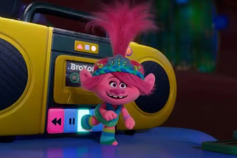 A las 18:00 continúa “Trolls 3: ser armó la banda”.