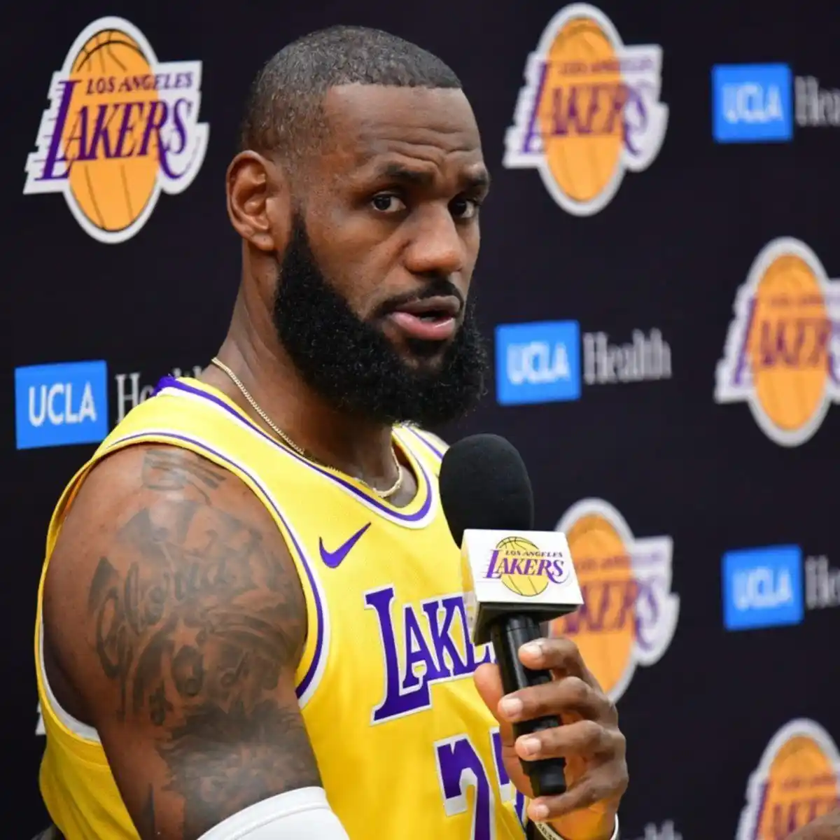 ¿LeBron vs O´Neal? Las dos leyendas del básquet compiten por ser propietarios de una franquicia