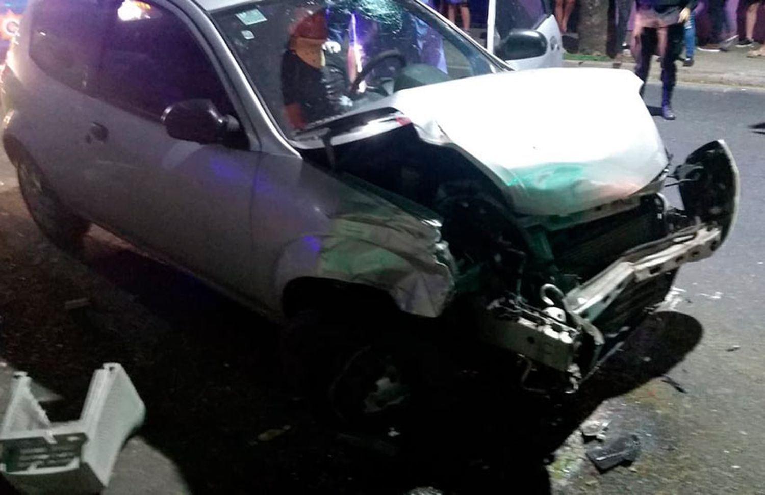 Un hombre chocó en estado de ebriedad, se dio a la fuga y quedó detenido