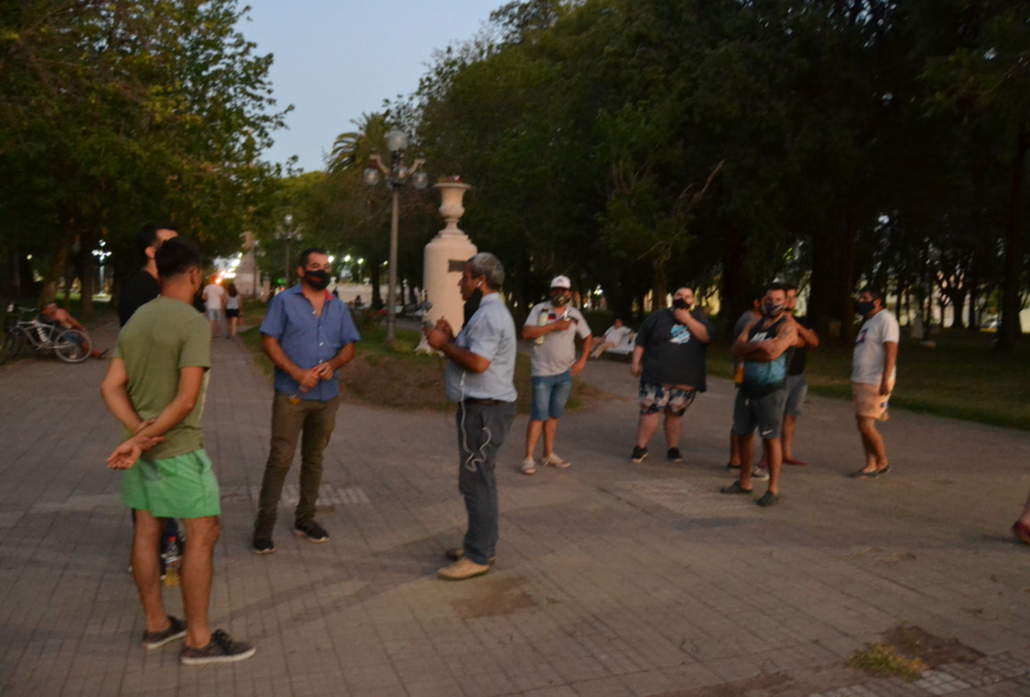 Eventos: Protesta de trabajadores  por habilitaciones