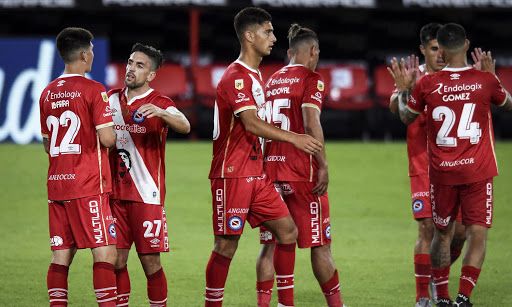 Argentinos quiere asegurar su presencia en los octavos de final