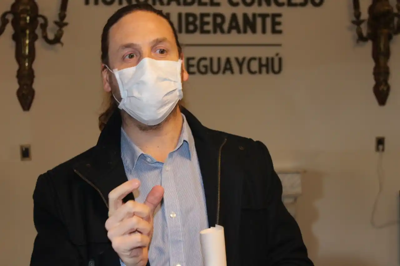 Martín Roberto Piaggio sobre el fallecido: "El caso se trató como si fuese un paciente Covid"