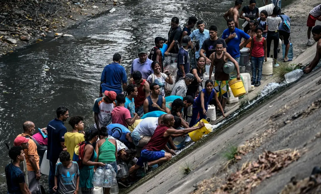 “MARRÓN TURBIO”: Más del 60% de Caracas no recibe agua y cuando llega está sin potabilizar