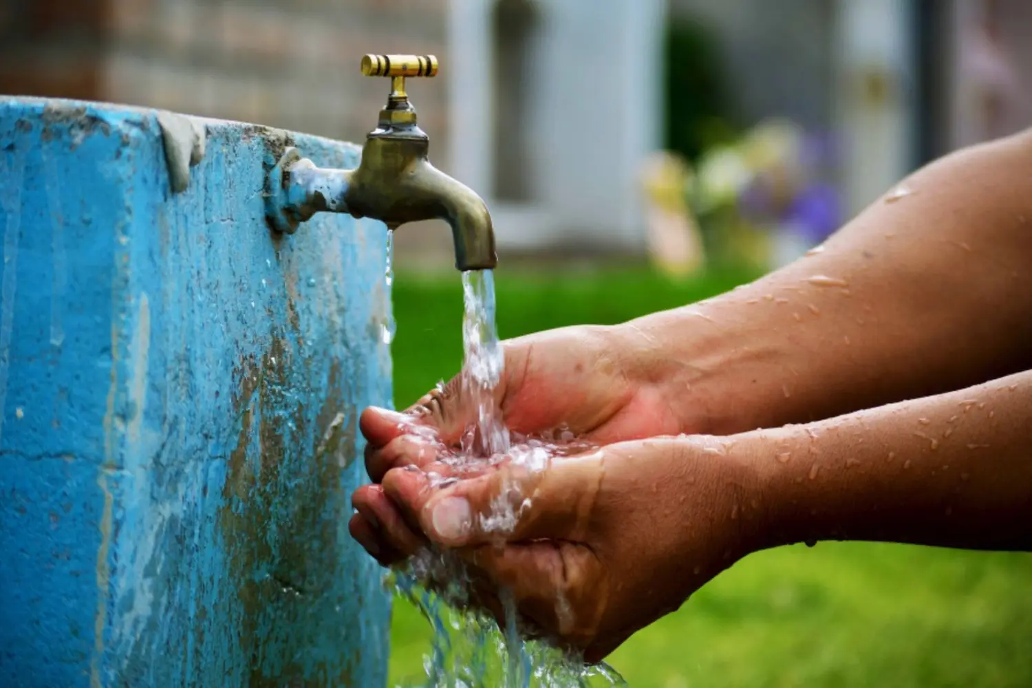 Cortes de luz: AySA solicita hacer uso racional del servicio de agua potable en CABA y GBA