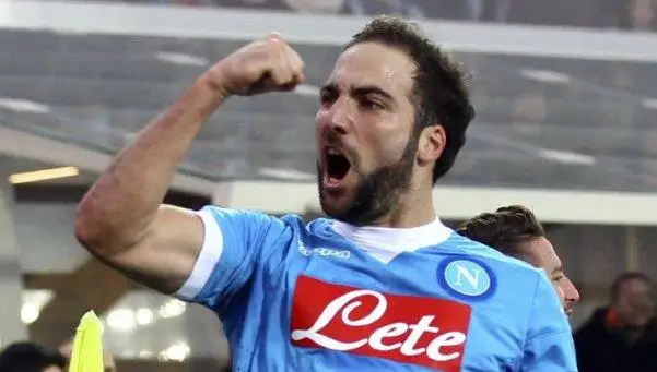 Y en Argentina no lo perdonan: los increíbles números de Higuaín
