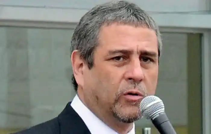 Avellaneda: La Justicia le ordenó a Ferraresi que reintegre descuento aplicado a empleados estatales