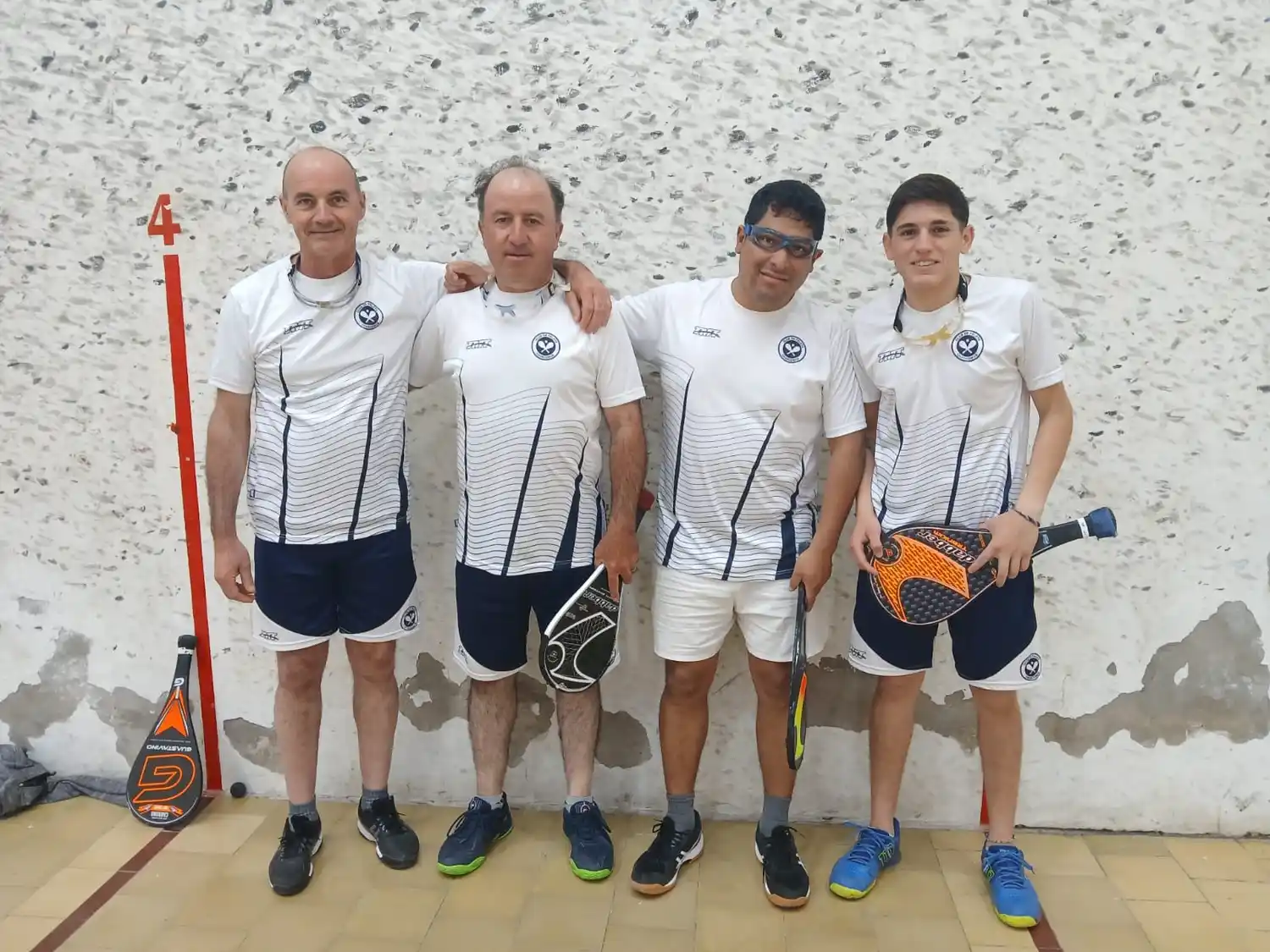Nacho Bidondo y Alejo Bertoglio campeones de fecha de sexta categoría del Provincial en Lezama