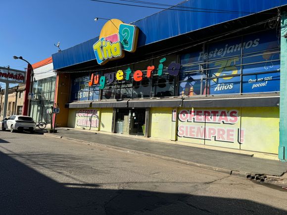 Asalto comando en las oficinas de Casa Tita II