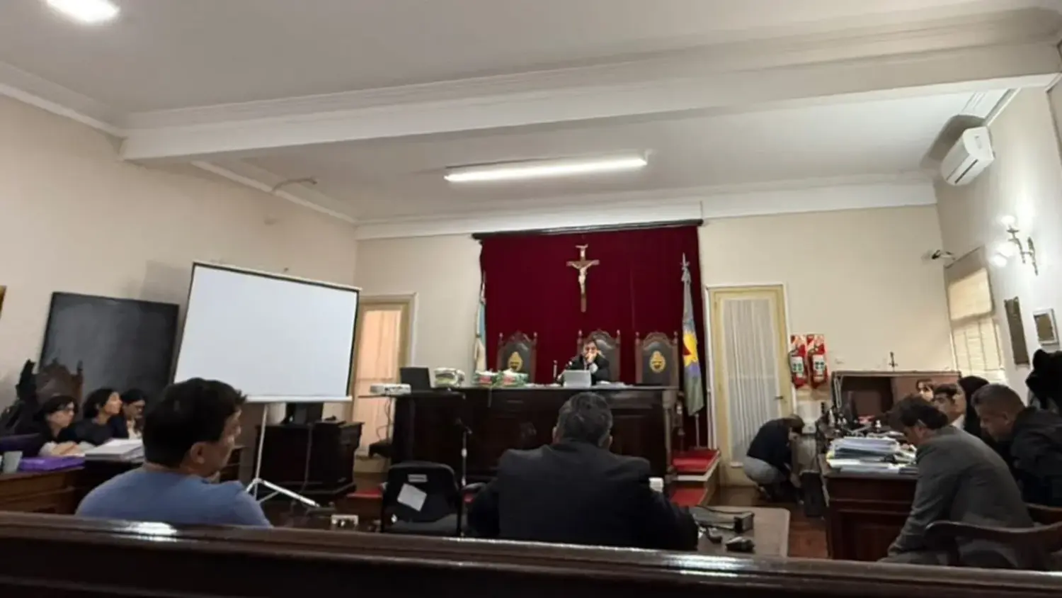 Durante la segunda jornada declaró el concejal Ariel Rey. Su contadora especificó el monto de la pérdida por el bloqueo del gremio. Foto gentileza Diario El Norte.