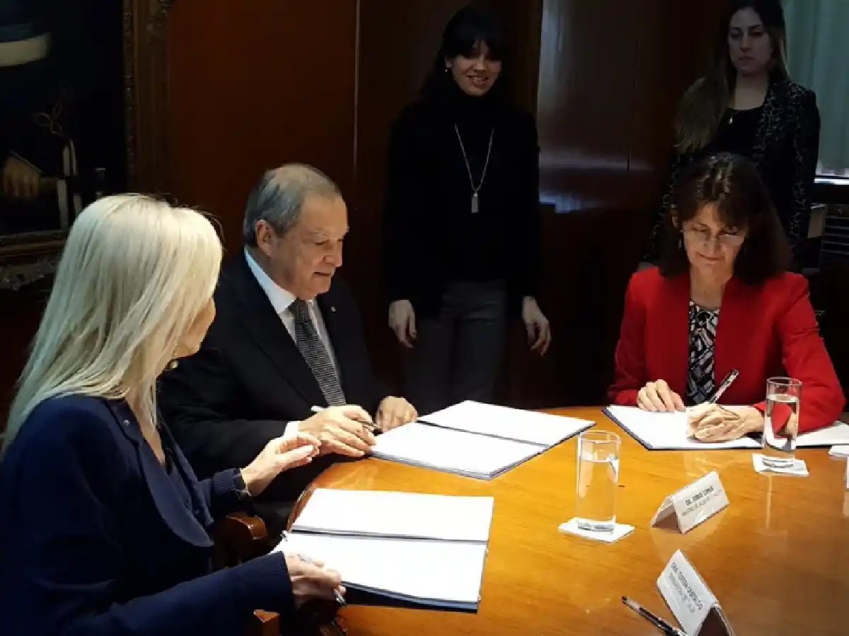 Aprueban crédito de 42 millones de euros para destinar a un programa de salud pública