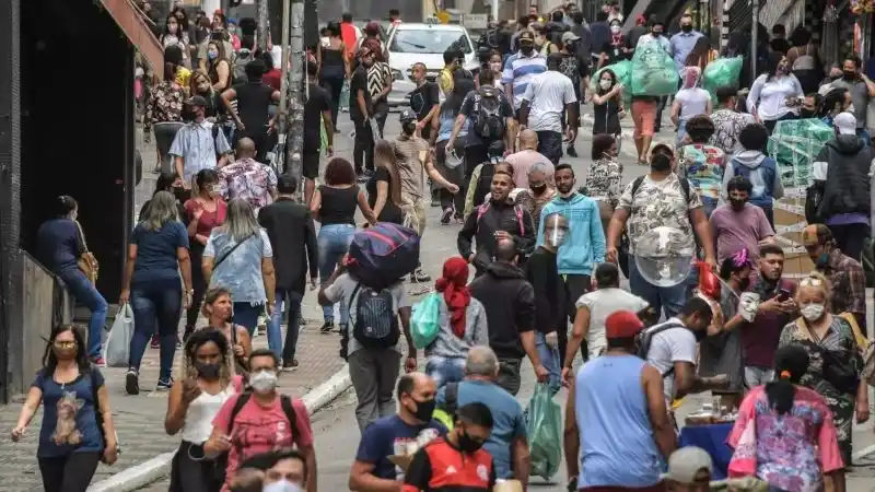 OMS: América Latina tiene aseguradas vacunas contra el COVID-19